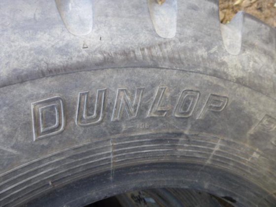 その他 ホイール式油圧ショベル用夏タイヤ