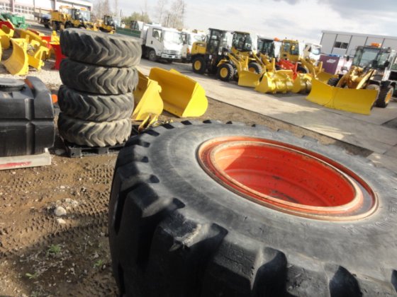 トーヨー ホイール付夏タイヤ 4本