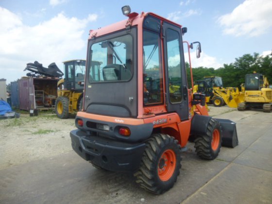 2017 クボタ R430E