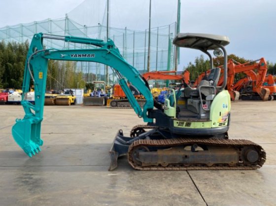 2011 ヤンマー Vio40-5B