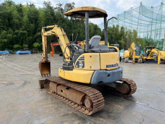 2008 コマツ PC40MR-3
