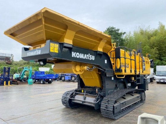 2017 コマツ BR380JG-3