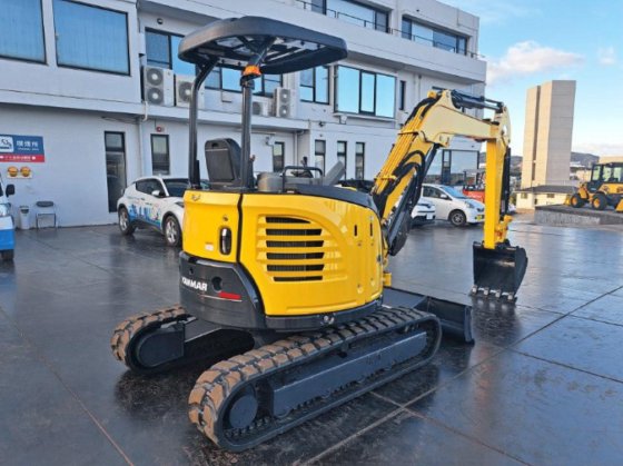 2017 ヤンマー Vio35-6