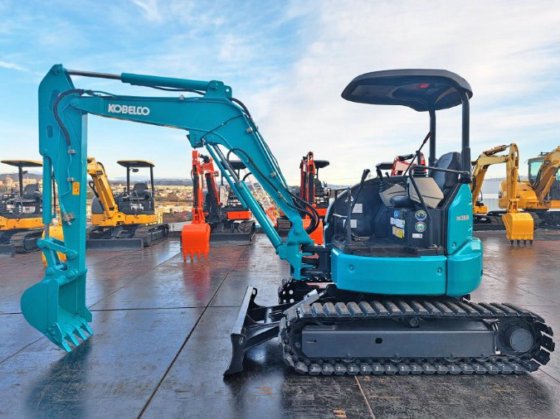 2018 コベルコ建機 SK35SR-6