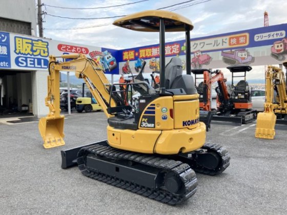 2016 コマツ PC30MR-5