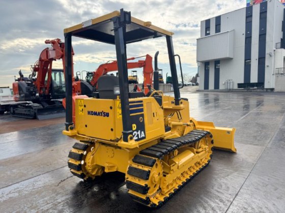 2010 コマツ D21A-8E0