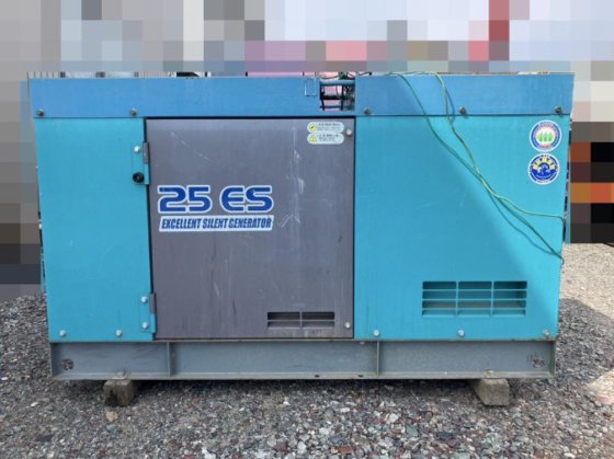 2002 デンヨー DCA-25ESI