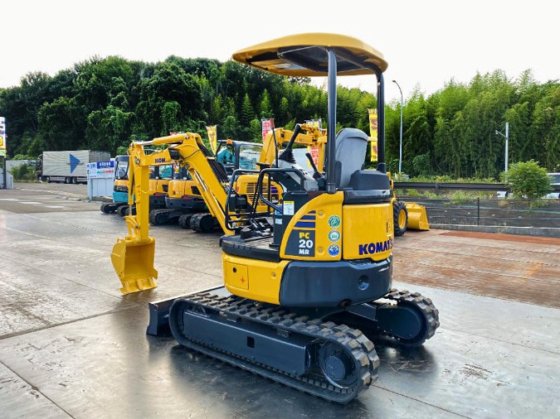 2013 コマツ PC20MR-3