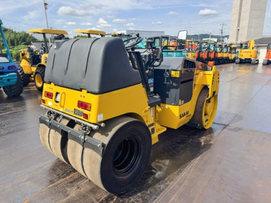 2016 酒井重工業 TW504