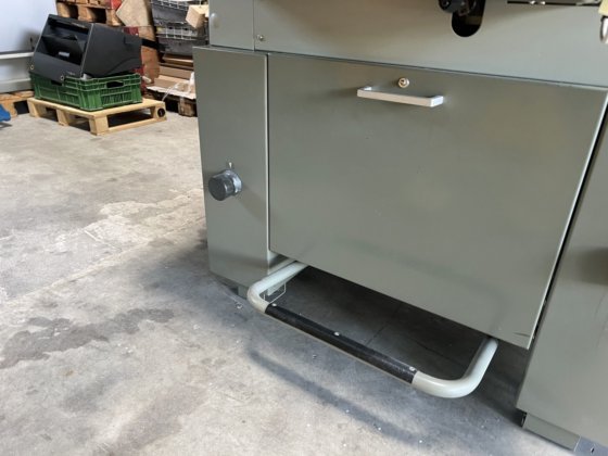 1987 极地 55 EM 断头台