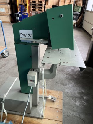 2005 ネイゲル・マルチナックSステープラー