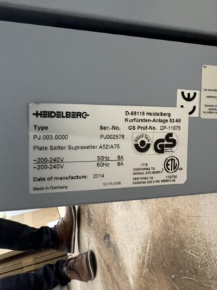 2010年製版用コンピュータ ハイデルベルグ・スープラセッターA52-A74