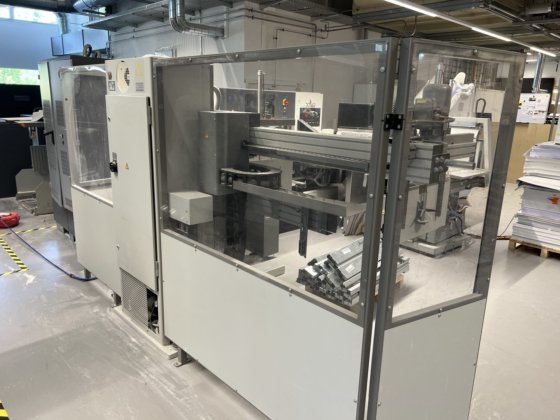 2004 极地横梁 TR130EL-4