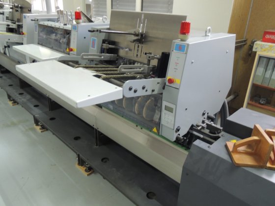 2003 ハイデルベルグ ST400-450 スティッチャー