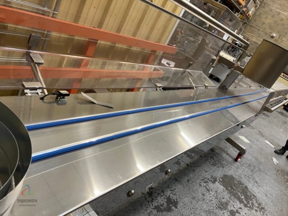 两条皮带输送机