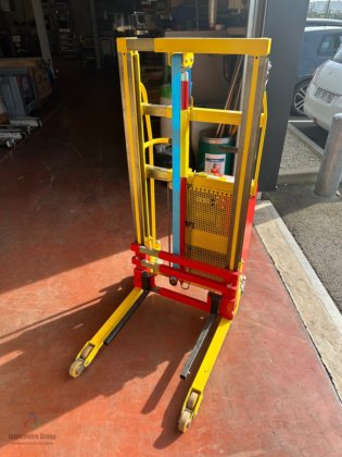 2007 Manuvit 8251026631