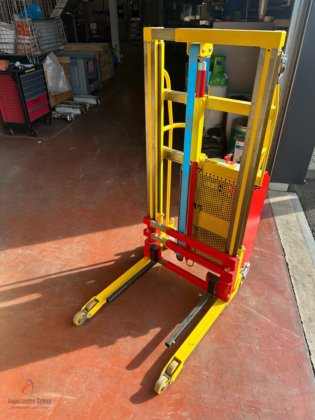 2007 Manuvit 8251026631