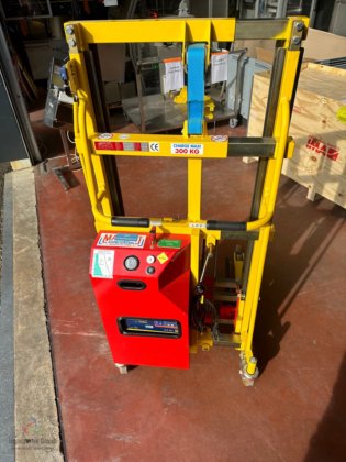 2007 Manuvit 8251026631