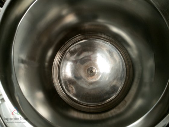 2002 不锈钢罐 150 升