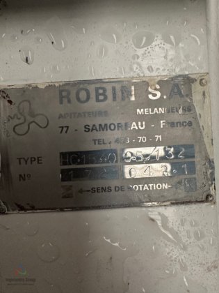 1972 不锈钢罐 2000 升，带搅拌