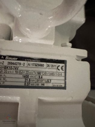 1972 不锈钢罐 2000 升，带搅拌