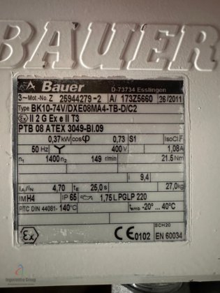 1972 不锈钢罐 2000 升，带搅拌