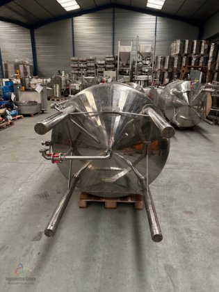 1972 不锈钢罐 2000 升，带搅拌