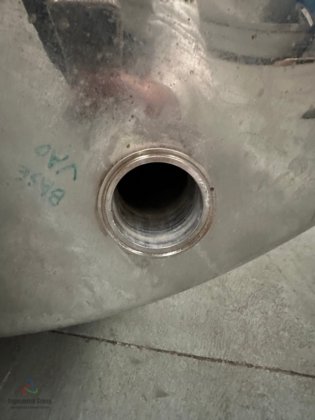 1972 不锈钢罐 2000 升，带搅拌