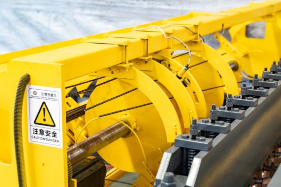 Feihong 3-6mm の自動金網の溶接機