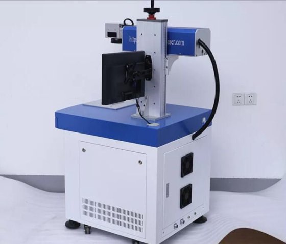 HOLYLASER UV-LASER-SANDSTRAHLMASCHINE FÜR GLASBECHER