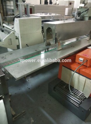 热收缩机/热收缩包装机/塑料薄膜热收缩机 瓶子喷粉机