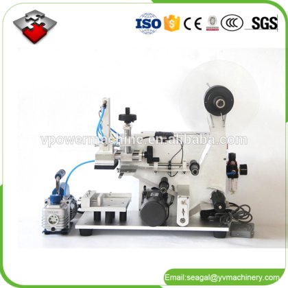 LT60 半自动扁平瓶不干胶贴标机，适用于扁平表面、洗发水、洗衣粉