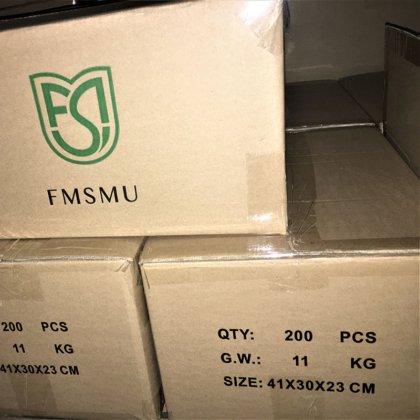 有库存 50 毫升空钥匙圈形塑料便携式免洗洗手液瓶，含 75% 酒精