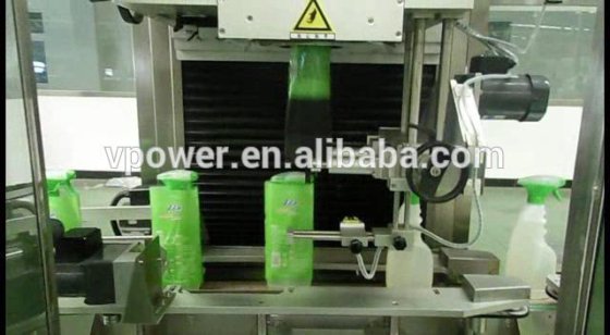 全自动 PET 瓶套标机，带蒸汽收缩隧道炉的瓶膜收缩贴标机