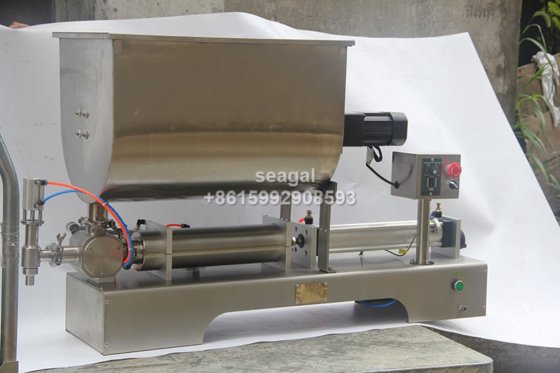 5-5000 毫升辣椒酱灌装机，酱料定量灌装机械，气动浆料混合灌装机