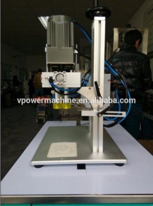 6100 型台式气动半自动拧盖机,用于拧圆盖、泵、喷涂拧紧、塑料螺丝帽