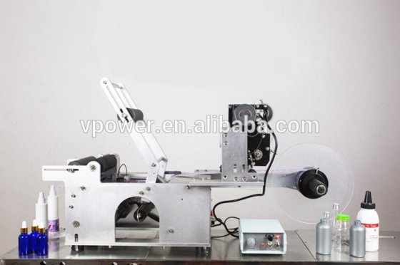 半自动贴标机，适用于不同尺寸的圆形玻璃瓶/塑料瓶，带代码打印机的贴标机