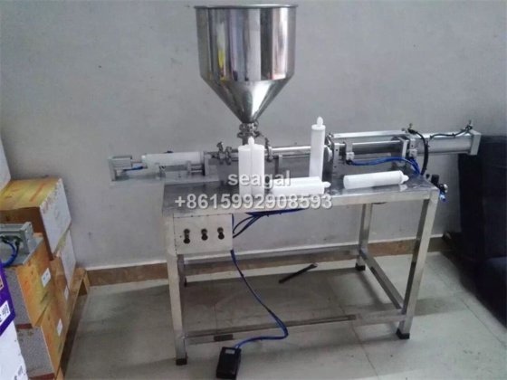 半自动聚氨酯气雾剂泡沫塑料注射灌装机，粘合剂、玻璃胶用泡沫塑料注射机