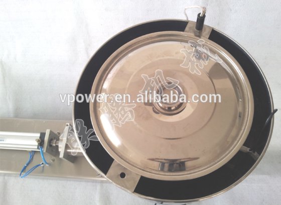 广州工厂用于巧克力酱、冰淇淋的半自动卧式加热浆料灌装机