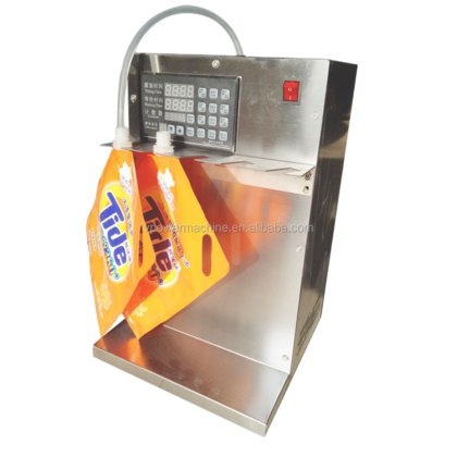 用于饮料、牛奶、多包装的台式自动水口小袋灌装旋盖机