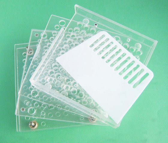 用于药用粉末的带捣实工具的高质量 100 孔 000 手动胶囊充填机