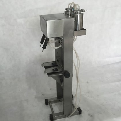 半自动双头真空香水玻璃瓶灌装机灌装机