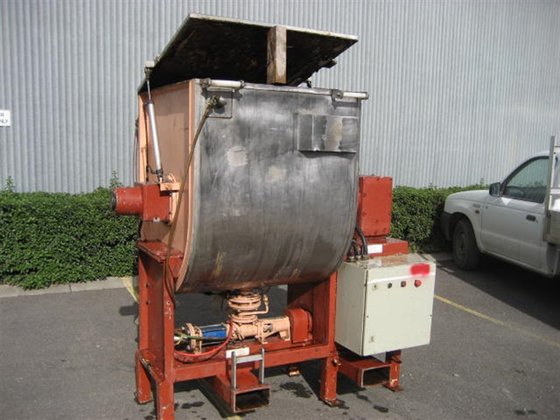 Choc Melting mixer in Melbourne,