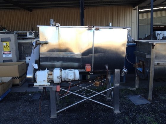 ALFA LAVAL 1500L SS Jacketed