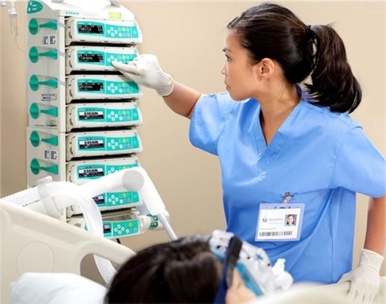 B BRAUN Infusomat Space 输液泵