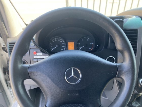 2018款奔驰419救护车集装箱