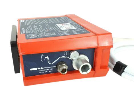 スミスメディカル PNEUPAC パラパック 200D 人工呼吸器