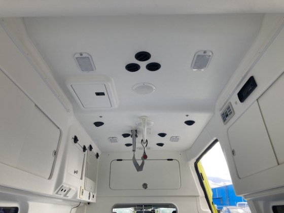 2017年式フォルクスワーゲンT6救急車