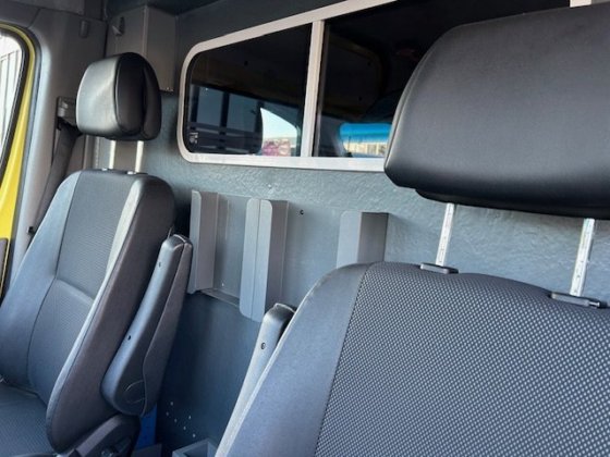 2018款梅赛德斯-奔驰319 Cdi柴油救护车L2H2