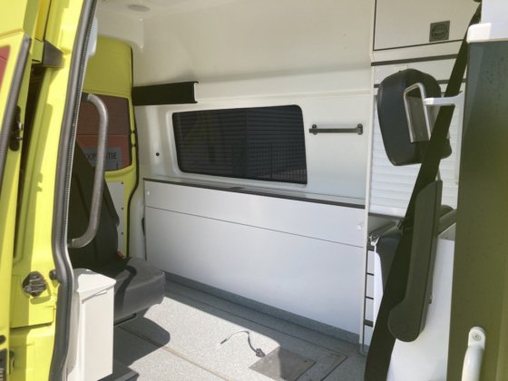 2019年式フォルクスワーゲンT6救急車